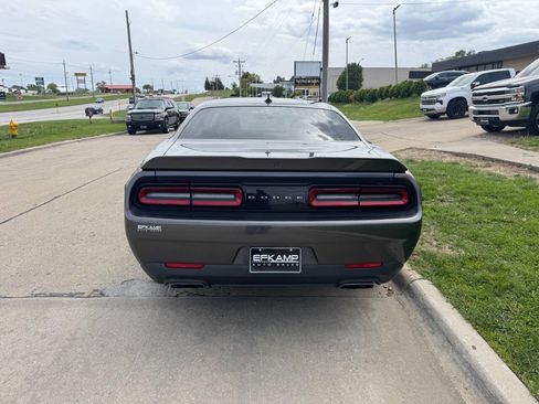 Used 2018 Dodge Challenger R/T w/ Sound Group RWD image 4