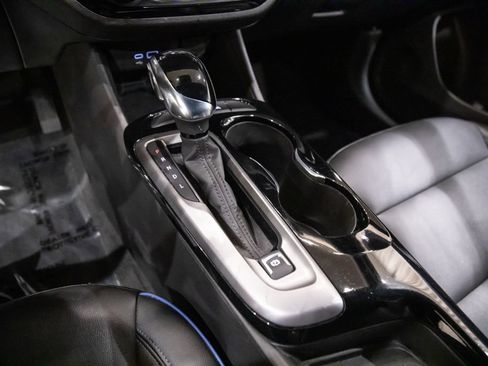 Used 2025 Buick Envista Sport Touring w/ Convenience I Package FWD image 19