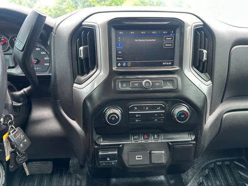 Used 2020 Chevrolet Silverado 1500 W/T w/ WT Value Package AWD/4WD image 14