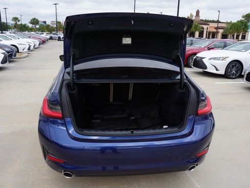 Used 2020 BMW 330i Sedan w/ Driving Assistance Package image 35