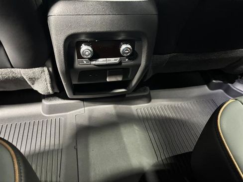 Certified 2024 GMC Acadia AT4 w/ Luxury Package image 15