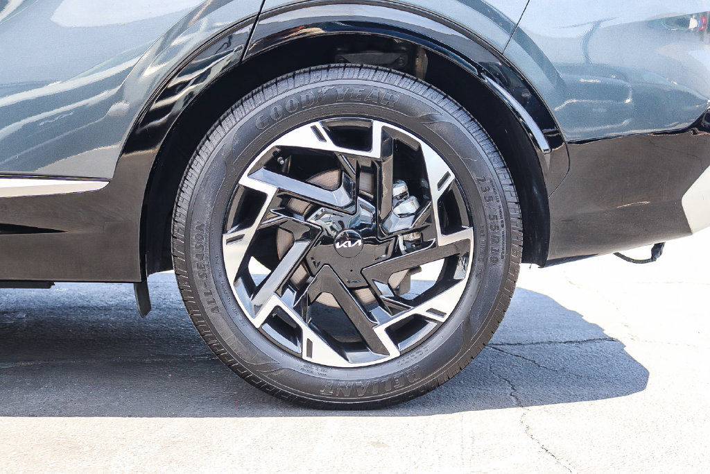Certified 2023 Kia Sportage SX FWD image 11