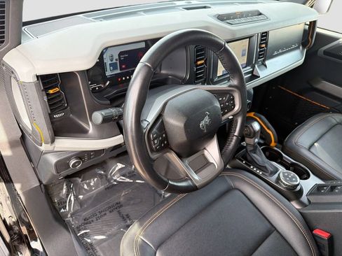 Used 2022 Ford Bronco Badlands image 23