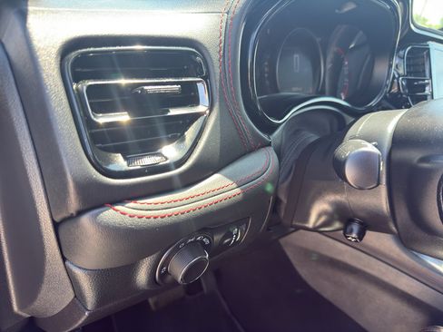 Used 2024 Dodge Durango GT AWD/4WD image 15