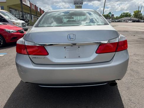 Used 2015 Honda Accord EX image 13