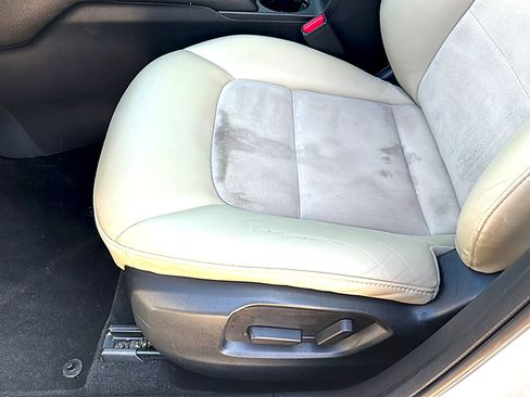 Used 2020 MAZDA CX-5 Touring FWD image 15