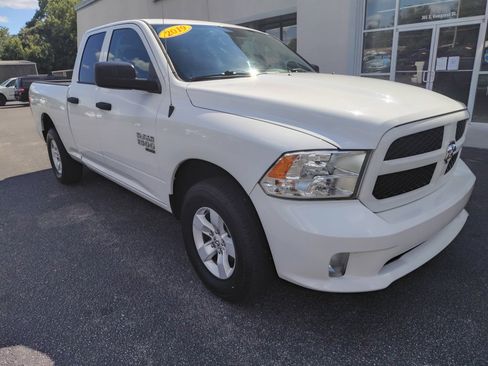 Used 2019 RAM 1500 Express image 2