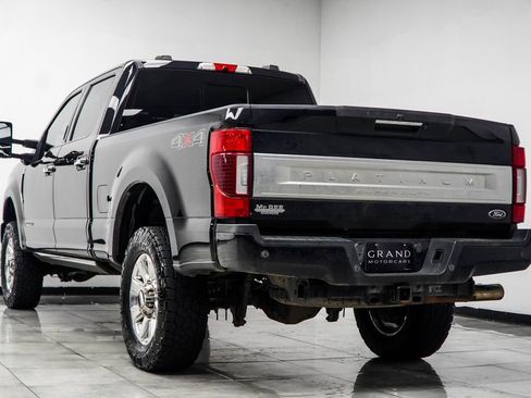 Used 2022 Ford F250 Platinum AWD/4WD image 8