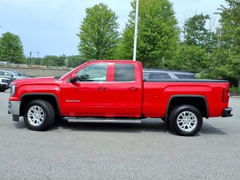 Used 2018 GMC Sierra 1500 SLE w/ SLE Value Package AWD/4WD image 2