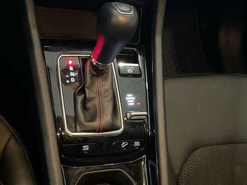 Used 2023 Jeep Compass Trailhawk image 19