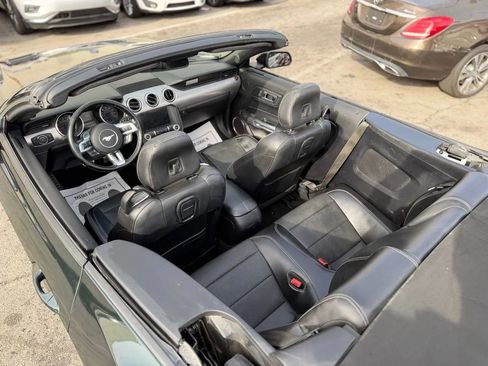 Used 2019 Ford Mustang Premium image 26