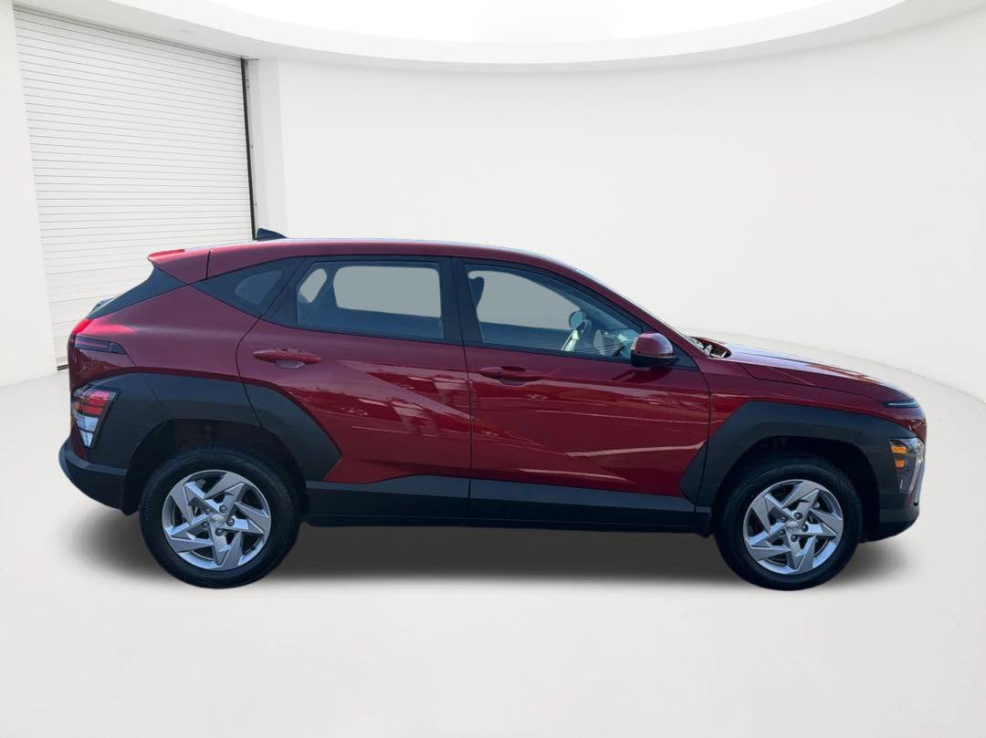 Certified 2026 Hyundai Kona SE AWD/4WD image 4