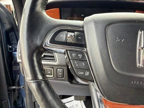 Used 2019 Lincoln Navigator L Reserve w/ Cargo Package AWD/4WD image 30