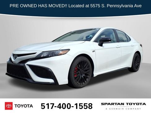 Used 2023 Toyota Camry SE image 1