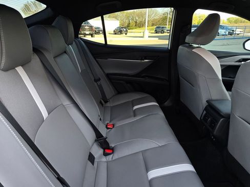 Used 2025 Toyota Camry SE image 24