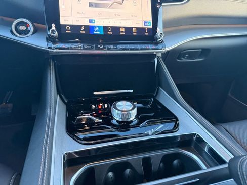 New 2026 Jeep Grand Wagoneer Limited image 11