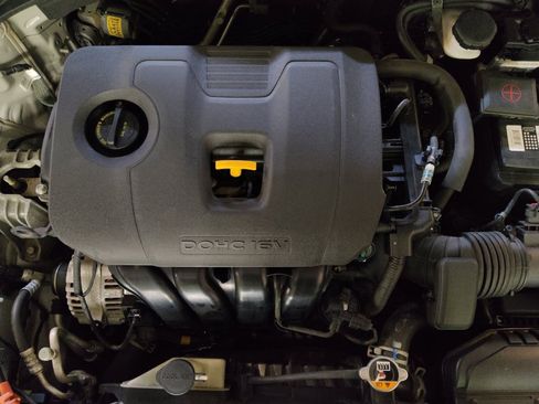 Used 2020 Hyundai Elantra SEL w/ Cargo Package (C1) FWD image 30