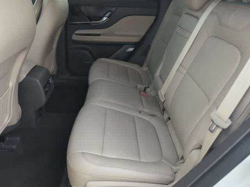Used 2023 Lincoln Corsair FWD image 19