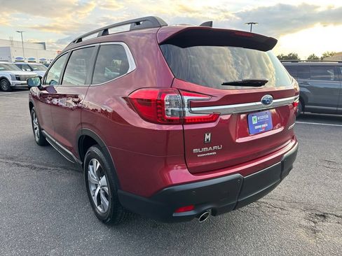 Used 2023 Subaru Ascent Premium w/ Convenience Package AWD/4WD image 4