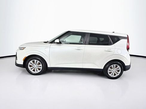 Used 2021 Kia Soul LX FWD image 6