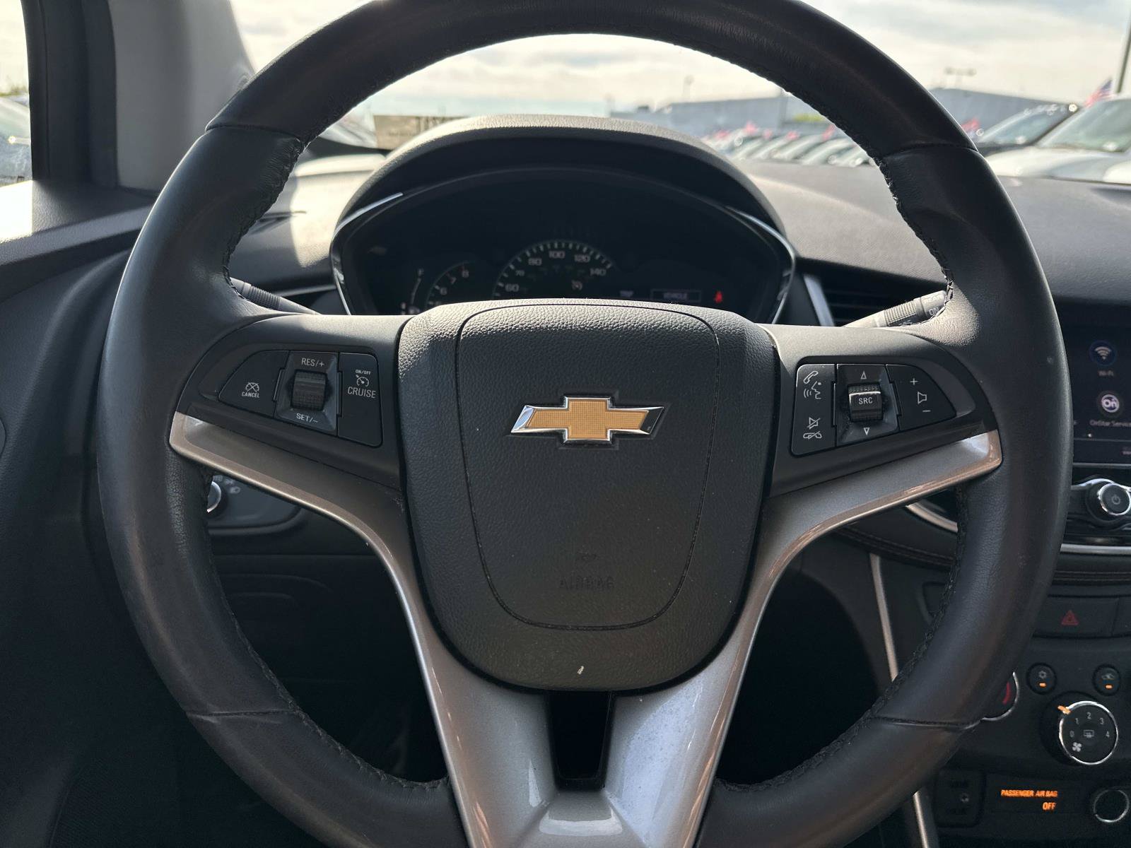 Certified 2020 Chevrolet Trax LT w/ LT Convenience Package AWD/4WD image 19