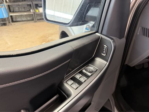 Used 2025 Ford F150 XLT w/ Equipment Group 301A Standard image 10