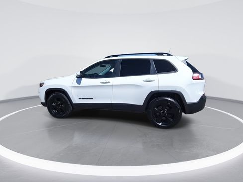 Certified 2019 Jeep Cherokee Latitude Plus image 2