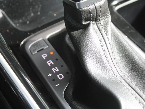 Used 2024 Kia Sorento SX FWD image 38