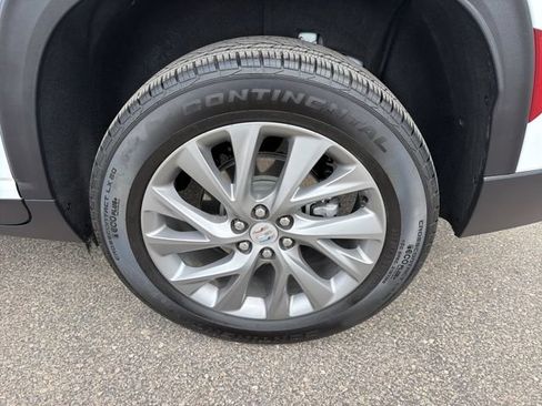 Used 2026 Buick Enclave Preferred AWD/4WD image 9