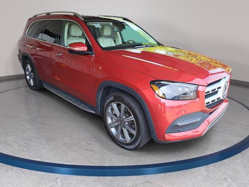 Used 2021 Mercedes-Benz GLS 450 4MATIC image 3