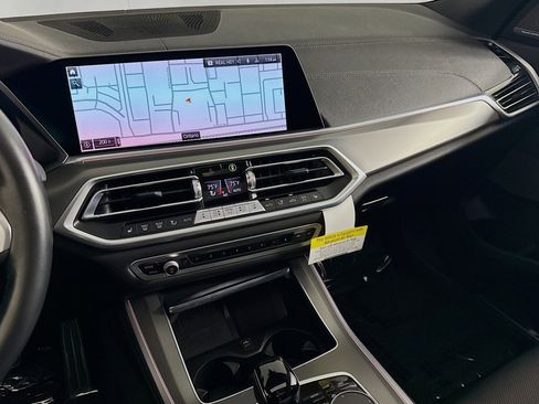 Used 2023 BMW X5 sDrive40i w/ M Sport Package RWD image 20