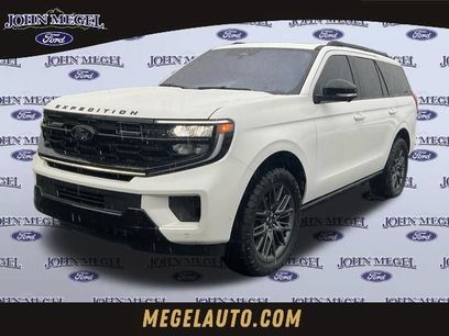 Used 2025 Ford Expedition Platinum w/ Stealth Performance Package