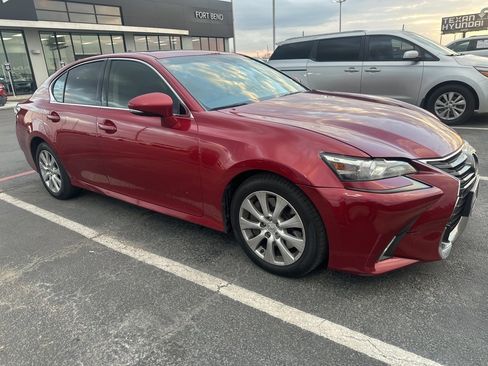 Used 2016 Lexus GS 200t image 1