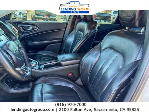 Used 2015 Chrysler 200 C FWD image 16