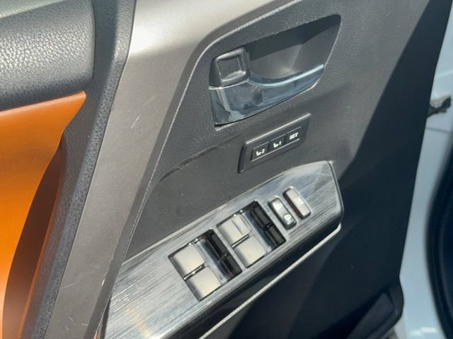 Used 2017 Toyota RAV4 Limited AWD/4WD image 13