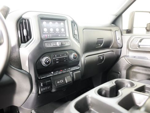 Used 2023 Chevrolet Silverado 3500 W/T w/ Gooseneck/5TH Wheel Package image 33