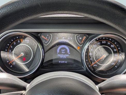 Used 2022 Jeep Wrangler Sport AWD/4WD image 27