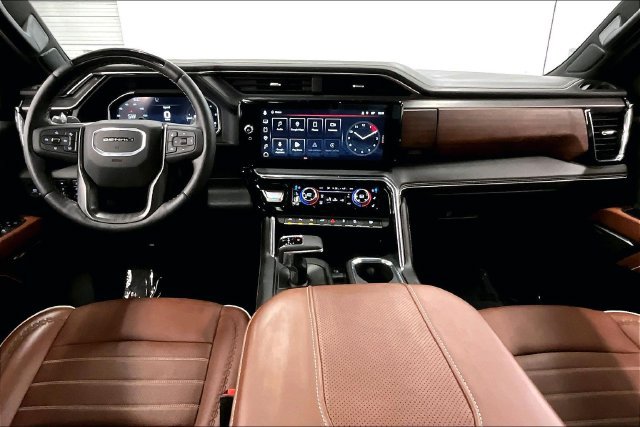 Used 2024 GMC Sierra 1500 Denali Ultimate AWD/4WD image 19