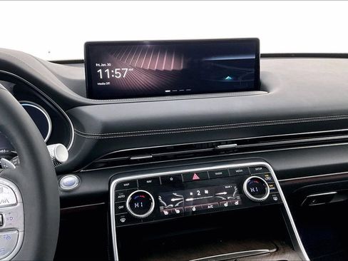 Used 2024 Genesis GV80 3.5T image 8