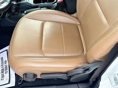 Used 2023 Jeep Wrangler Unlimited Sahara w/ Cold Weather Group image 21