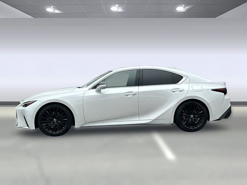 Certified 2022 Lexus IS 300 w/ Premium Package RWD image 2