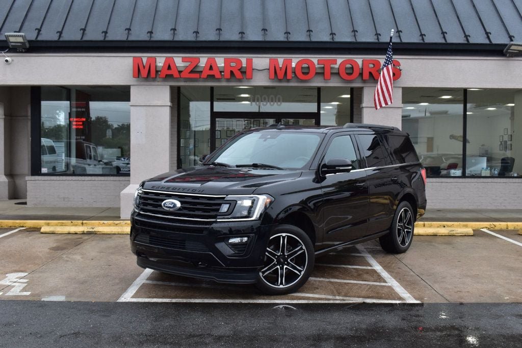 Used 2019 Ford Expedition Limited w/ Equipment Group 303A AWD/4WD image 2