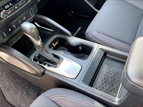 Used 2023 Nissan Frontier SV w/ SV Convenience Package image 8