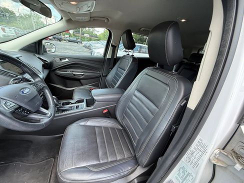 Used 2018 Ford Escape SEL AWD/4WD image 9