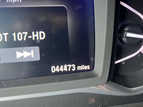 Used 2023 Honda Passport EX-L image 13