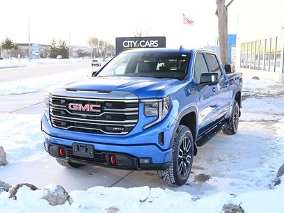 Used 2022 GMC Sierra 1500 AT4 w/ AT4 Premium Package