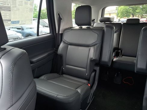New 2026 Ford Expedition Active AWD/4WD image 10