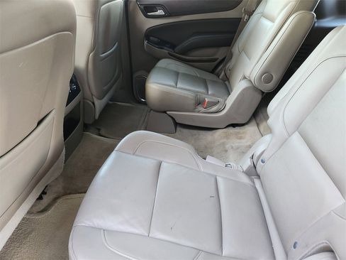 Used 2015 Chevrolet Tahoe LT w/ Luxury Package image 28