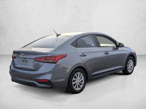 Used 2020 Hyundai Accent SEL image 5