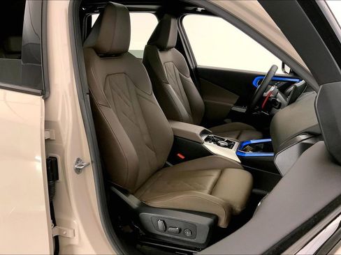 Certified 2025 BMW X3 M50 w/ Premium Package image 6